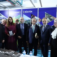 Kitap kurtları Bursa’ya  