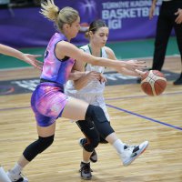 Periler zorlanmadı: 89-46 