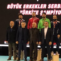 Güreşçilerden 2 madalya 