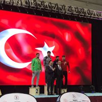 Güreşçilerden 2 madalya 