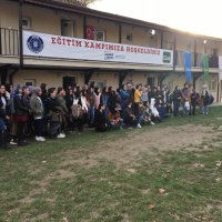 Kamplar motive ediyor 