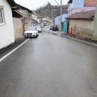 Köy yolları asfaltlanıyor  