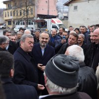 Köy yolları asfaltlanıyor  