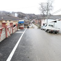 Köy yolları asfaltlanıyor  