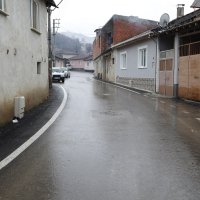 Köy yolları asfaltlanıyor  