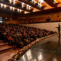 Ünlü yazarlar okurlarıyla buluştu 