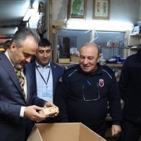 Mahkumlar üretiyor, çocuklar seviniyor 