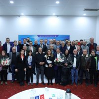 Bu kez başkan sordu, gazeteciler cevapladı  