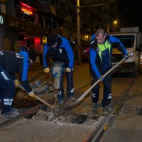 BUSKİ'den gece mesaisi 