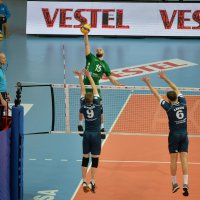 Efeler evinde kaybetmiyor 