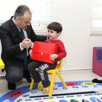 Ana kucağında eğitim başladı  