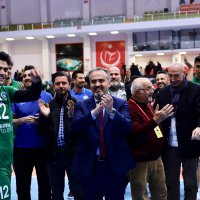 Büyükşehir’in efeleri Galatasaray’a set vermedi 