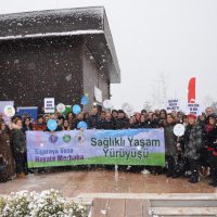 Sigarasız bir dünya için yürüdüler 