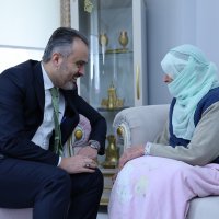 Başkan, asırlık çınarın hayır duasını aldı  