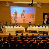 Efeler tecrübelerini aktardı 