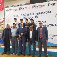 Gençlerden 2 gümüş madalya 