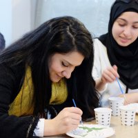 Yabancı misafirlere çini atölyesi 