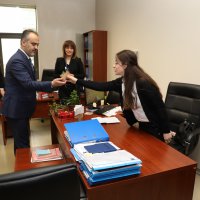 Büyükşehir’de gün, kadınların  