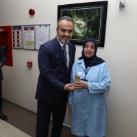 Büyükşehir’de gün, kadınların  