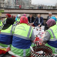 Büyükşehir’de gün, kadınların  
