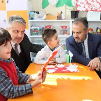 Gelecek ‘Ana Kucağı’nda şekilleniyor 