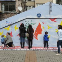 Nalbantoğlu kadınlarla renklendi 