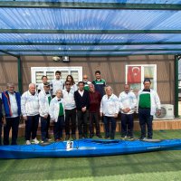 Huzurevi sakinlerinin kano keyfi 