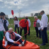 Huzurevi sakinlerinin kano keyfi 