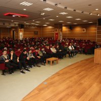 “Mehmet Akif hakkın sesi olmaya çalıştı” 