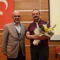 “Mehmet Akif hakkın sesi olmaya çalıştı” 