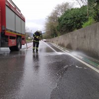 Cadde ve sokaklara ‘covid-19’ temizliği  