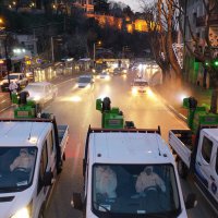 Tarihi caddeye korona çıkarması 