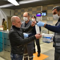 Maskeler Büyükşehir’den tedbir vatandaştan  