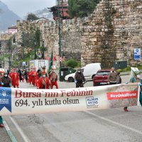 ‘Korona’ gölgesinde fetih yürüyüşü  