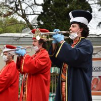 ‘Korona’ gölgesinde fetih yürüyüşü  