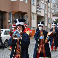 ‘Korona’ gölgesinde fetih yürüyüşü  