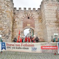 ‘Korona’ gölgesinde fetih yürüyüşü  