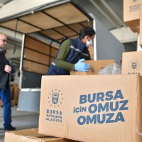 Büyükşehir’den 1500 aileye gıda yardımı  