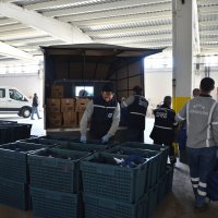 Büyükşehir’den 1500 aileye gıda yardımı  