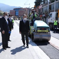 Tramvay yolunda hummalı çalışma 