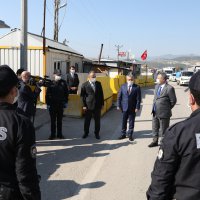 Polise baklavalı kutlama  