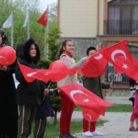 Çocuklara 23 Nisan sürprizi  