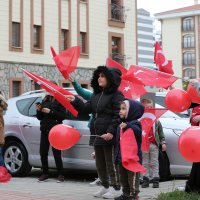 Çocuklara 23 Nisan sürprizi  
