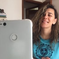 Tiyatrocular tanıtıyor, okurlar kazanıyor 