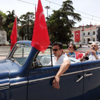 Klasik araçlarla 19 Mayıs kutlaması 