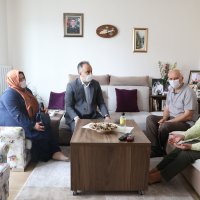 Yasaklı bayramın en anlamlı ziyareti  