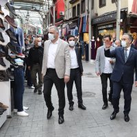 Çarşıda yüzler gülüyor 