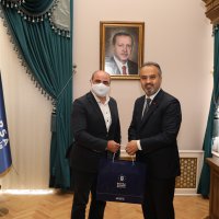 Buruk bayramı şiirle anlattılar 