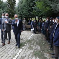 Büyükşehir afet mağduru köylünün yanında 