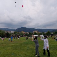 Baba-çocuk uçurtma keyfi 